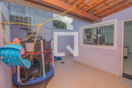 Casa à venda com 150m², 3 quartos e 2 vagasÁrea comum