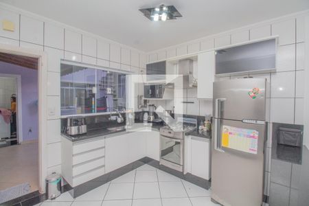 Casa à venda com 150m², 3 quartos e 2 vagasCozinha