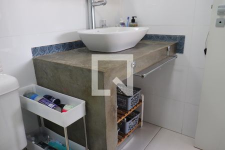 Apartamento à venda com 67m², 2 quartos e 1 vagabanheiro