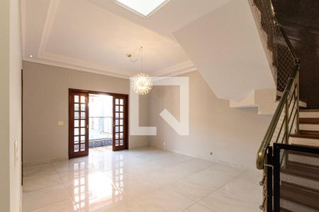 Sala de casa de condomínio para alugar com 4 quartos, 271m² em Jardim Astro, Sorocaba