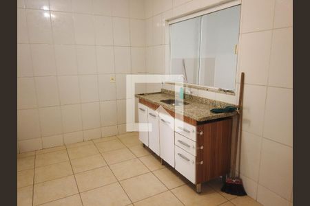 Casa de condomínio para alugar com 140m², 4 quartos e 1 vaga Casa de condomínio para alugar com 140m², 4 quartos e 1 vagaCozinha