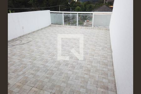 Casa de condomínio para alugar com 140m², 4 quartos e 1 vaga Casa de condomínio para alugar com 140m², 4 quartos e 1 vagaTerraço