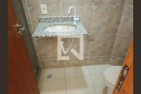 Casa de condomínio para alugar com 140m², 4 quartos e 1 vaga Casa de condomínio para alugar com 140m², 4 quartos e 1 vagaBanheiro Social