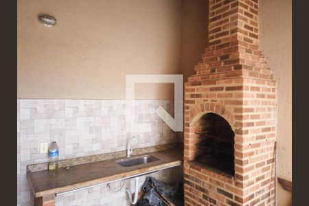 Casa de condomínio para alugar com 140m², 4 quartos e 1 vaga Casa de condomínio para alugar com 140m², 4 quartos e 1 vagaChurrasqueira