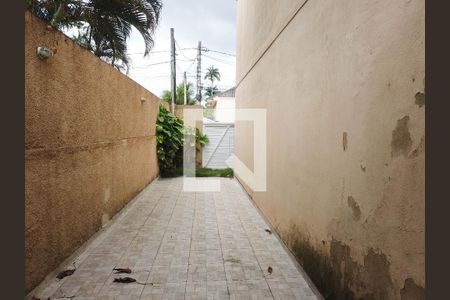 Casa de condomínio para alugar com 140m², 4 quartos e 1 vaga Casa de condomínio para alugar com 140m², 4 quartos e 1 vagaGaragem