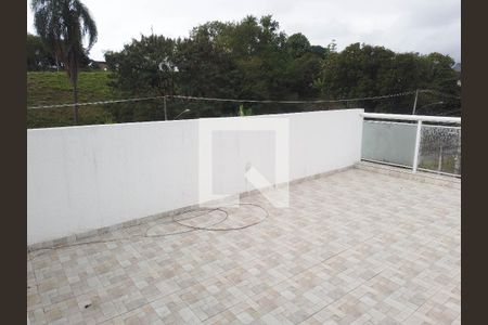 Casa de condomínio para alugar com 140m², 4 quartos e 1 vaga Casa de condomínio para alugar com 140m², 4 quartos e 1 vagaTerraço