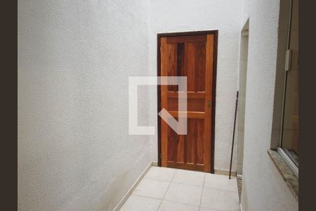 Casa de condomínio para alugar com 140m², 4 quartos e 1 vaga Casa de condomínio para alugar com 140m², 4 quartos e 1 vagaÁrea de Serviço