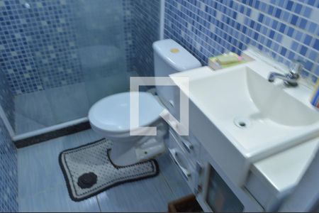 Casa de condomínio à venda com 100m², 3 quartos e sem vagaBanheiro da Suíte