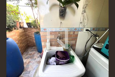 Casa à venda com 120m², 2 quartos e 1 vaga Casa à venda com 120m², 2 quartos e 1 vagaÁrea de Serviço