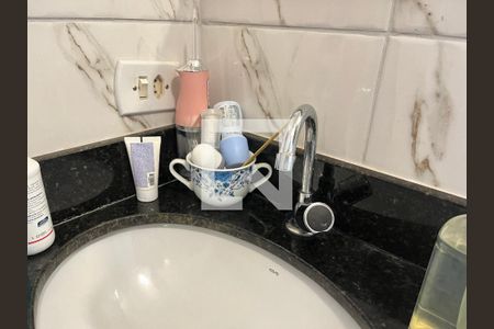 Casa à venda com 120m², 2 quartos e 1 vaga Casa à venda com 120m², 2 quartos e 1 vagaBanheiro da Suíte 2