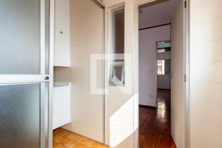 Apartamento à venda com 77m², 3 quartos e 1 vagaÁrea de Serviço