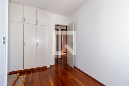 Apartamento à venda com 77m², 3 quartos e 1 vagaQuarto 2