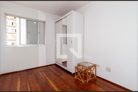 Apartamento à venda com 77m², 3 quartos e 1 vagaQuarto 2