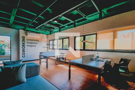 Apartamento para alugar com 35m², 1 quarto e 1 vagaCoworking