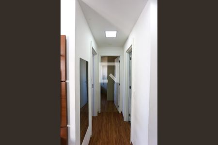corredor de apartamento à venda com 2 quartos, 43m² em Jardim Monte Alegre, Taboão da Serra