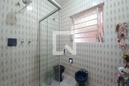 Casa à venda com 140m², 4 quartos e 2 vagas Casa à venda com 140m², 4 quartos e 2 vagasBanheiro