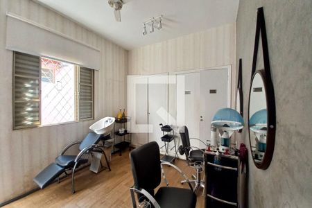 Casa à venda com 140m², 4 quartos e 2 vagas Casa à venda com 140m², 4 quartos e 2 vagasQuarto 2