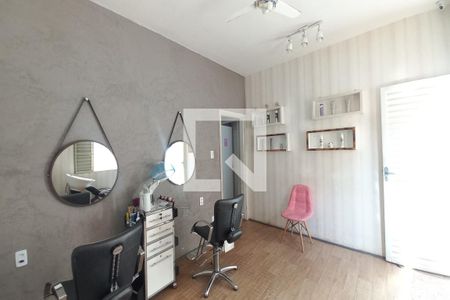 Casa à venda com 140m², 4 quartos e 2 vagas Casa à venda com 140m², 4 quartos e 2 vagasQuarto 2