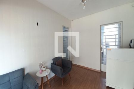 Casa à venda com 140m², 4 quartos e 2 vagas Casa à venda com 140m², 4 quartos e 2 vagasGaragem