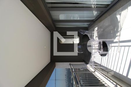 Varanda de kitnet/studio à venda com 1 quarto, 35m² em Indianópolis, São Paulo