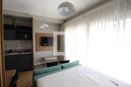 Sala/Quarto de kitnet/studio à venda com 1 quarto, 35m² em Indianópolis, São Paulo