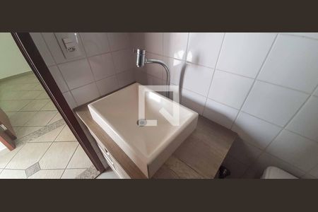 Apartamento à venda com 60m², 2 quartos e 2 vagasBanheiro