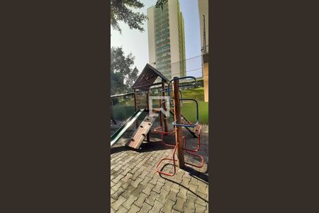 Apartamento à venda com 60m², 2 quartos e 2 vagasÁrea comum - Playground