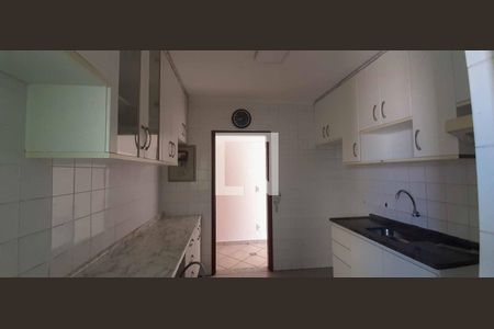 Apartamento à venda com 60m², 2 quartos e 2 vagasCozinha