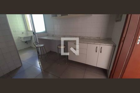 Apartamento à venda com 60m², 2 quartos e 2 vagasCozinha