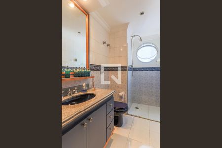 Apartamento à venda com 170m², 4 quartos e 2 vagasBanheiro