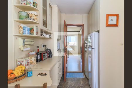 Apartamento à venda com 170m², 4 quartos e 2 vagasCozinha