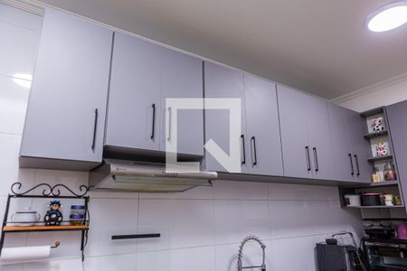 Casa à venda com 76m², 3 quartos e 2 vagas Casa à venda com 76m², 3 quartos e 2 vagasCozinha