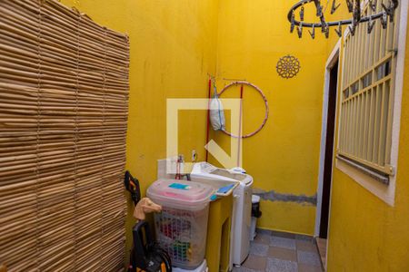 Casa à venda com 76m², 3 quartos e 2 vagas Casa à venda com 76m², 3 quartos e 2 vagasÁrea de Serviço