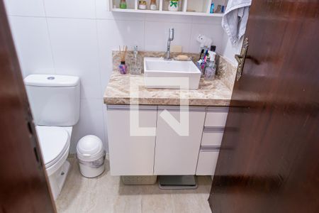 Casa à venda com 76m², 3 quartos e 2 vagas Casa à venda com 76m², 3 quartos e 2 vagasBanheiro do Quarto 3