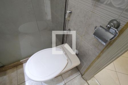 Casa de condomínio à venda com 250m², 4 quartos e 2 vagasBanheiro Social