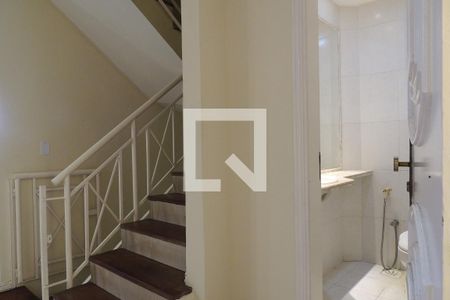 Sala de casa de condomínio à venda com 4 quartos, 250m² em Anil, Rio de Janeiro