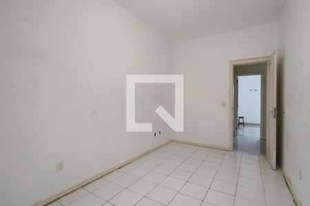 Casa de condomínio à venda com 250m², 4 quartos e 2 vagasQuarto 3