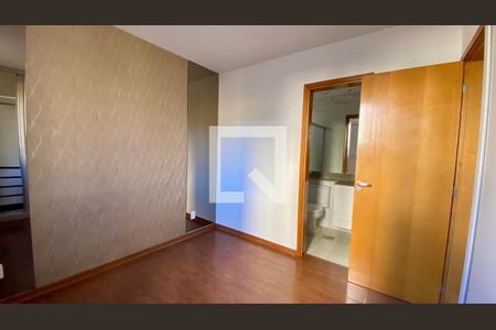 Quarto Suíte de apartamento para alugar com 3 quartos, 87m² em Buritis, Belo Horizonte