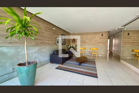 Apartamento para alugar com 87m², 3 quartos e 2 vagasHall social