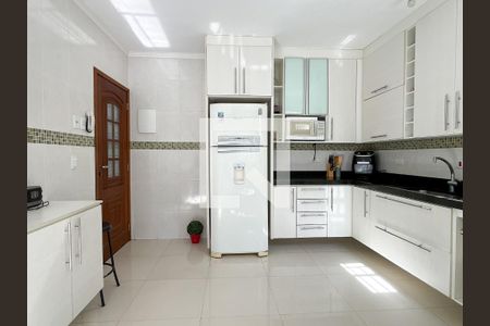 Casa à venda com 270m², 2 quartos e 3 vagasCozinha