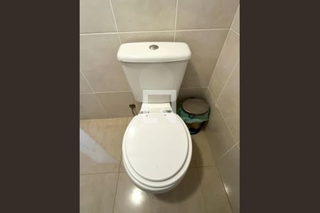 Casa à venda com 270m², 2 quartos e 3 vagasLavabo