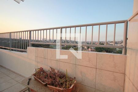 Apartamento à venda com 110m², 2 quartos e 1 vagaÁrea de Serviço