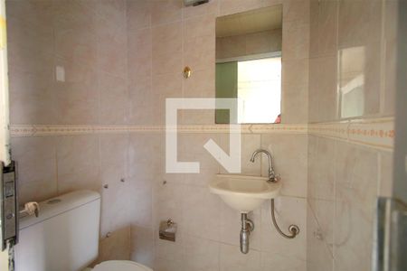 Apartamento à venda com 110m², 2 quartos e 1 vagaLavabo da varanda