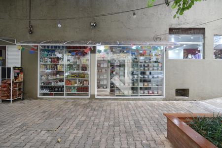 Apartamento para alugar com 60m², 2 quartos e 1 vagaÁrea comum - Loja produtos naturais