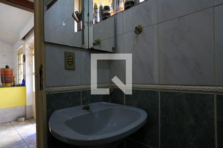 Casa à venda com 409m², 4 quartos e 4 vagas Casa à venda com 409m², 4 quartos e 4 vagasLavabo