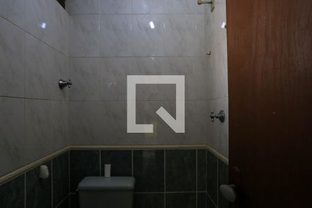 Casa à venda com 409m², 4 quartos e 4 vagas Casa à venda com 409m², 4 quartos e 4 vagasLavabo