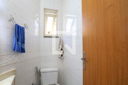 Casa à venda com 409m², 4 quartos e 4 vagas Casa à venda com 409m², 4 quartos e 4 vagasLavabo