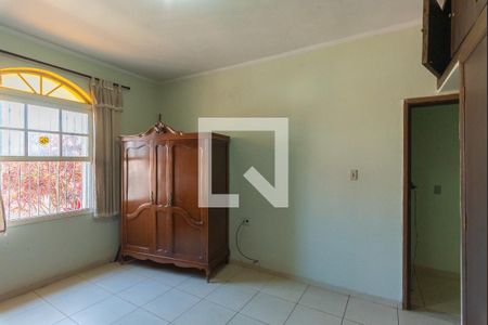 Casa à venda com 133m², 5 quartos e 2 vagasQuarto 4