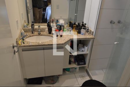 Apartamento à venda com 80m², 3 quartos e 1 vagaBanheiro da Suíte