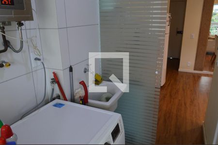 Apartamento à venda com 80m², 3 quartos e 1 vagaÁrea de Serviço